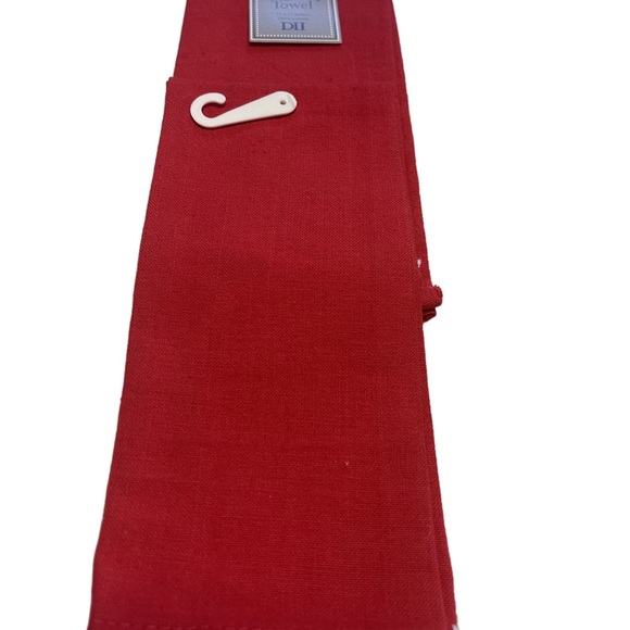 Christmas Embroidered FingerTip Snowman Towels Red  Lot of (8) - Sz 11x17 - NWT - Picture 2 of 5